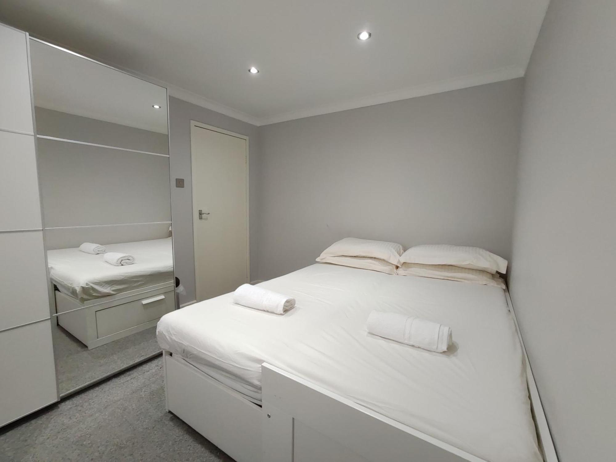 Elegant 3-Bedroom Home, Sleeps Up To 5 Guest. South Ockendon Exterior foto
