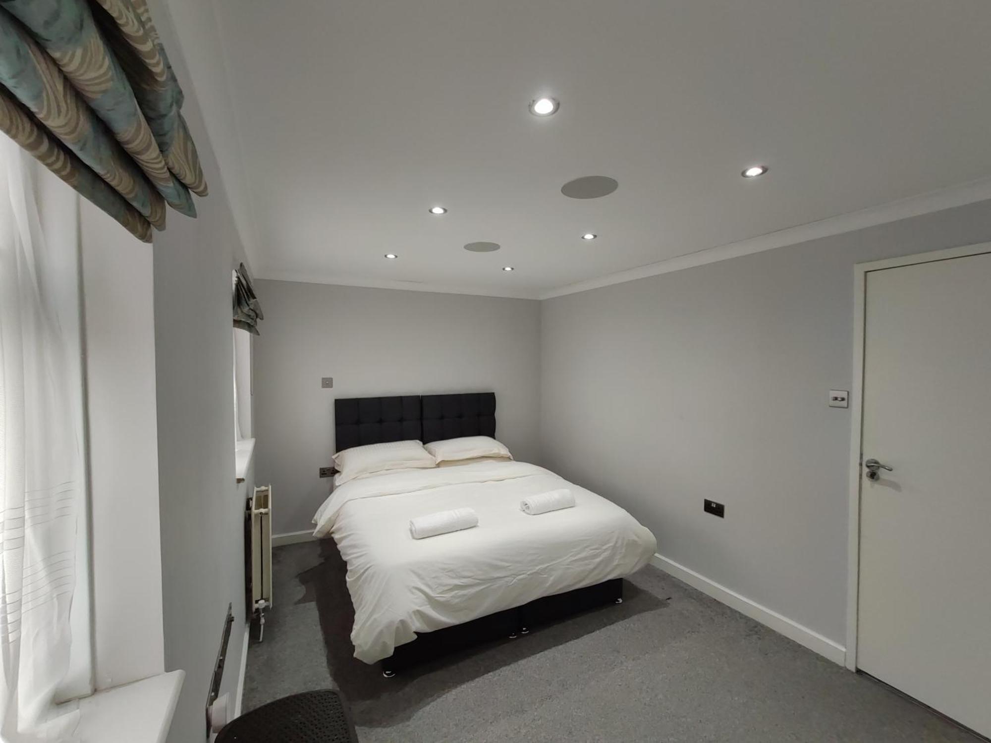 Elegant 3-Bedroom Home, Sleeps Up To 5 Guest. South Ockendon Exterior foto